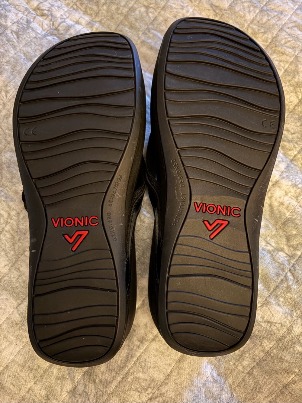 VIONIC - Hightide” Women's Black Wedge Flip-Flop Sandals, Size 7 - Picture 5 of 5
